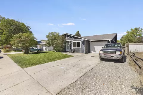 Exterior - 818 19th Ave E, Jerome, ID 83338 photo 5 of 16