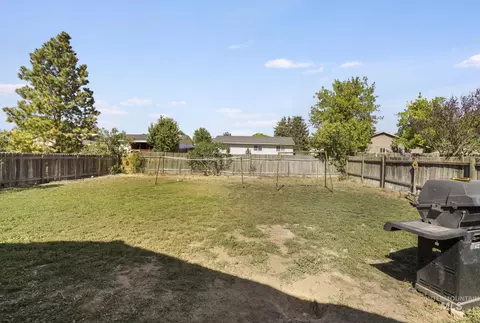 Exterior - 818 19th Ave E, Jerome, ID 83338 photo 10 of 16
