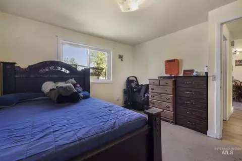 Bedroom - 818 19th Ave E, Jerome, ID 83338 photo 3 of 7