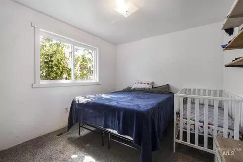 Bedroom - 818 19th Ave E, Jerome, ID 83338 photo 6 of 7