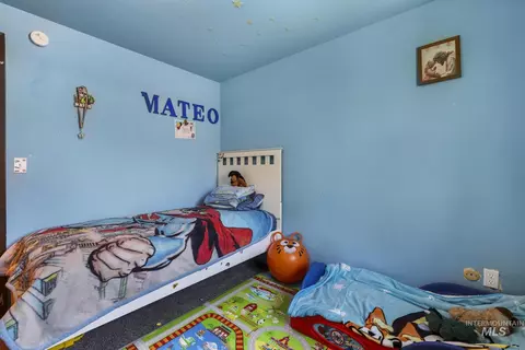 Bedroom - 818 19th Ave E, Jerome, ID 83338 photo 5 of 7