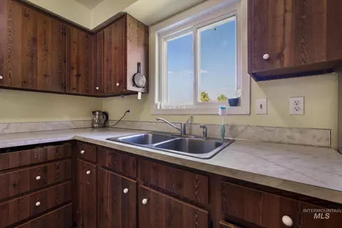 Other - 818 19th Ave E, Jerome, ID 83338 photo 9 of 12