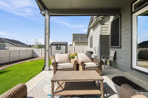 Exterior - 4939 E Patchwork Dr, Nampa, ID 83686 photo 12 of 18