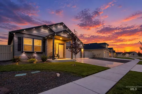 Exterior - 4939 E Patchwork Dr, Nampa, ID 83686 photo 2 of 18