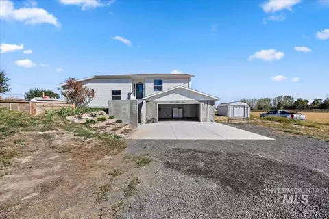 Exterior - 583 E 300 S, Jerome, ID 83338 photo 4 of 16
