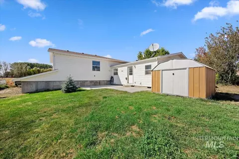 Exterior - 583 E 300 S, Jerome, ID 83338 photo 7 of 16
