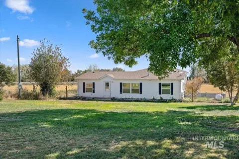 Exterior - 583 E 300 S, Jerome, ID 83338 photo 5 of 16