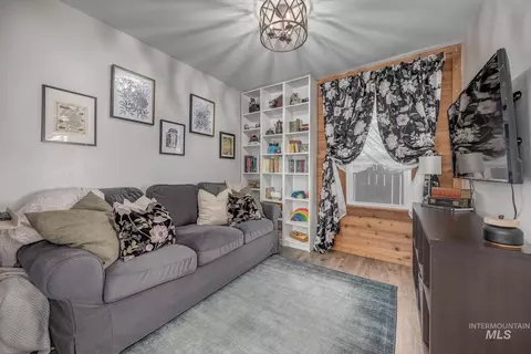 Other - 114 S 10th St, Payette, ID 83661 photo 4 of 23