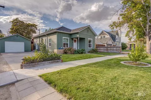 Exterior - 114 S 10th St, Payette, ID 83661 photo 9 of 9