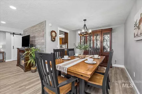 Dining - 16227 S Kimball Ave, Caldwell, ID 83607 photo 1 of 2