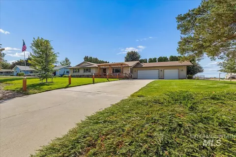 Exterior - 16227 S Kimball Ave, Caldwell, ID 83607 photo 4 of 13