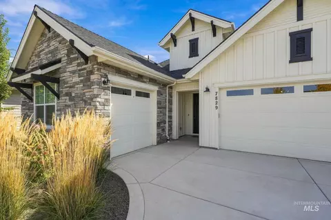 Exterior - 7829 W Corinthia St, Eagle, ID 83616 photo 1 of 6