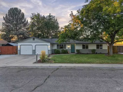 3425 N Buckboard Way, Boise, ID 83713
