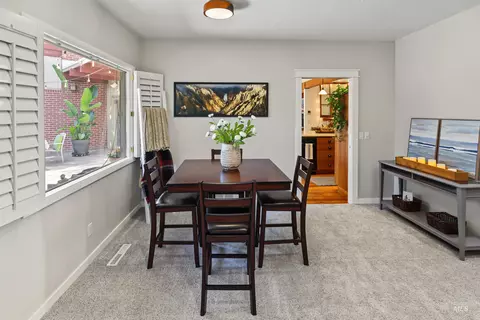 Dining - 508 Elm Ave, Parma, ID 83660 photo 2 of 3