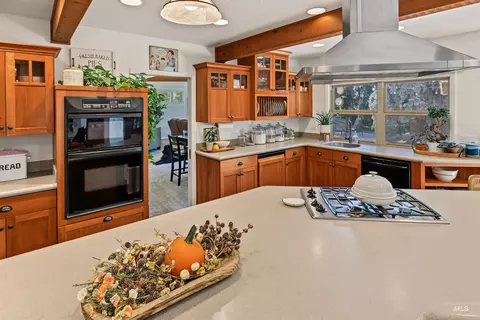 Kitchen - 508 Elm Ave, Parma, ID 83660 photo 4 of 6