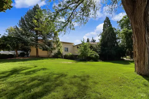 Exterior - 508 Elm Ave, Parma, ID 83660 photo 7 of 16