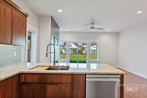 Kitchen - 3878 W Spring House Ln, Eagle, ID 83616 photo 2 of 2