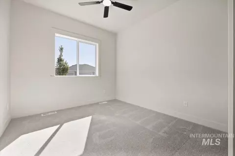 Bedroom - 1740 Haystack Rd, Emmett, ID 83617 photo 1 of 5