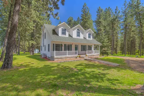 1820 Winchester Rd, Winchester, ID 83555