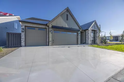 5847 S Pinpoint Way, Meridian, ID 83642