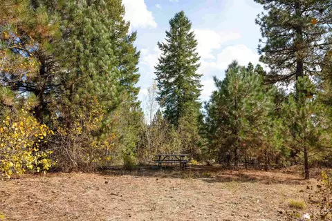 47 Coit Dr, Cascade, ID 83611 photo 2