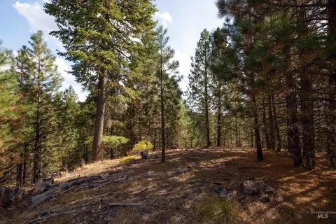 47 Coit Dr, Cascade, ID 83611 photo 16
