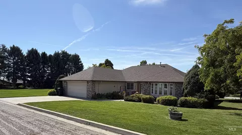 Exterior - 1865 Fairview St, Weiser, ID 83672 photo 3 of 13