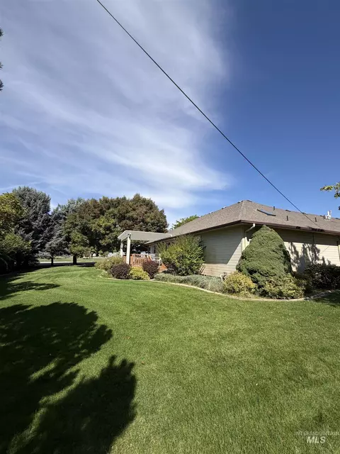 Exterior - 1865 Fairview St, Weiser, ID 83672 photo 11 of 13