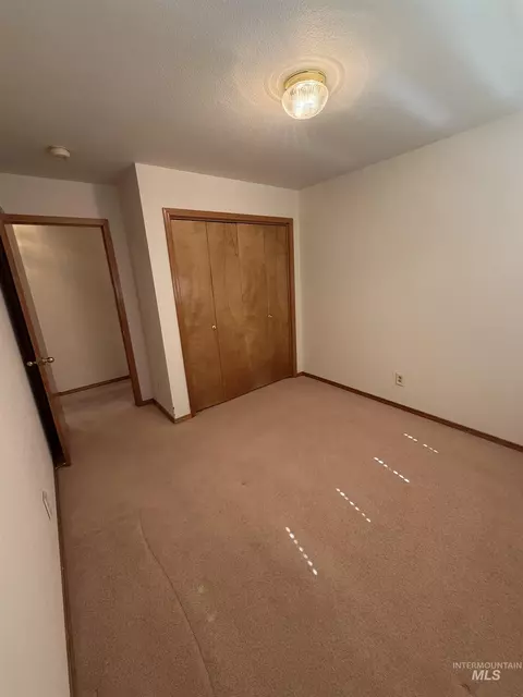 Bedroom - 1865 Fairview St, Weiser, ID 83672 photo 2 of 4