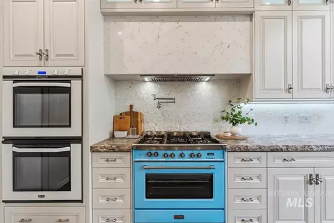 Kitchen - 2217 W Preston St, Eagle, ID 83616 photo 5 of 5