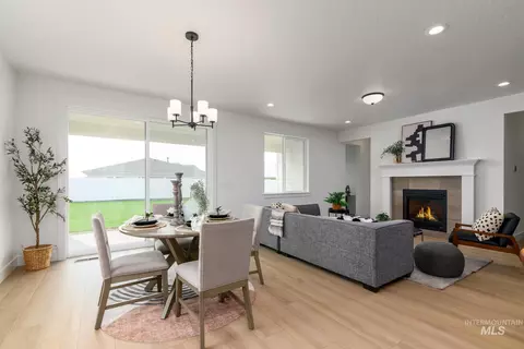 Dining - 7124 W Cristobal Dr, Eagle, ID 83616 photo 1 of 1