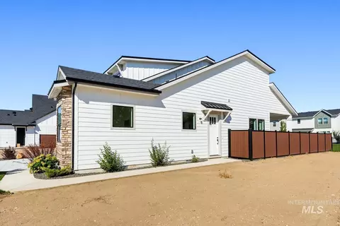 Exterior - 3842 W Spring House Ln, Eagle, ID 83616 photo 6 of 6