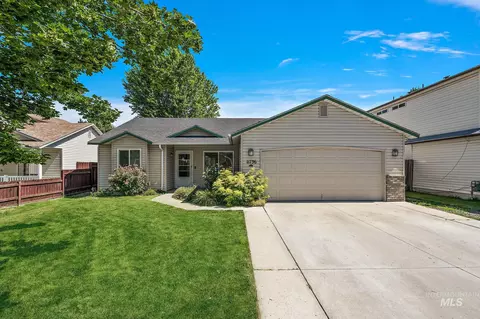 11736 W Halstead Ct, Boise, ID 83713