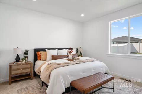 Bedroom - 2573 N Morehouse Ave, Eagle, ID 83616 photo 1 of 6