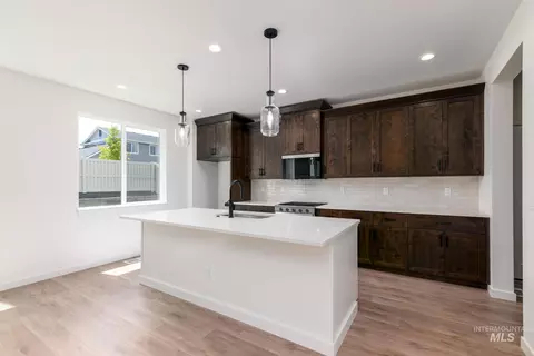 Kitchen - 2539 N Morehouse Ave, Eagle, ID 83616 photo 1 of 1