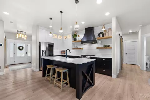 Kitchen - 719 Midnight Sun Loop, Twin Falls, ID 83301 photo 1 of 3