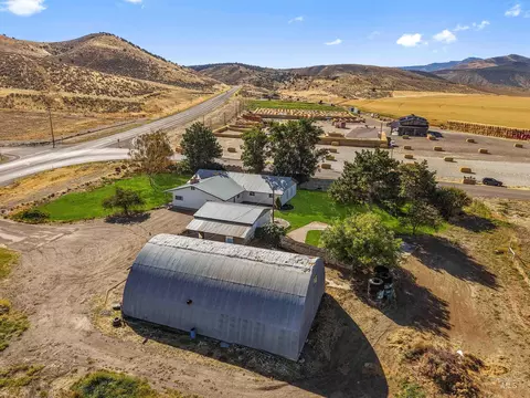 View/Area - 850 E 500 S, Declo, ID 83323 photo 2 of 3