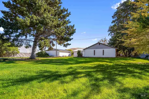 Exterior - 850 E 500 S, Declo, ID 83323 photo 3 of 23
