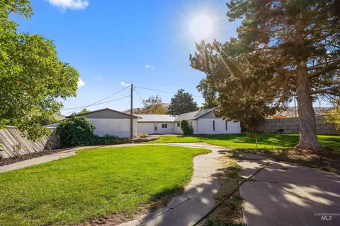Exterior - 850 E 500 S, Declo, ID 83323 photo 6 of 23