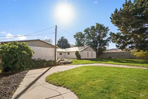 Exterior - 850 E 500 S, Declo, ID 83323 photo 7 of 23