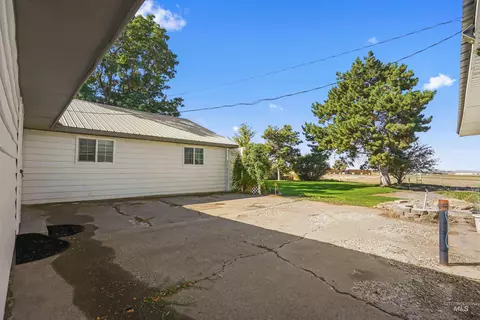 Exterior - 850 E 500 S, Declo, ID 83323 photo 9 of 23