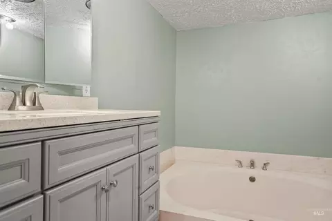 Bath - 850 E 500 S, Declo, ID 83323 photo 1 of 2