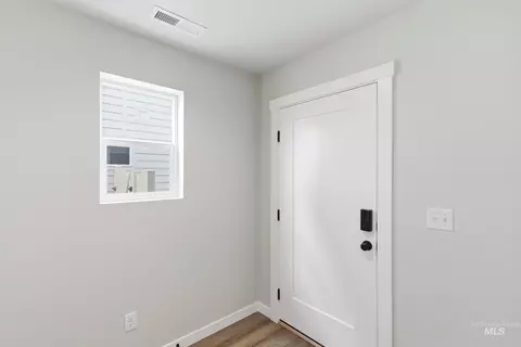 Entry Way - 7435 W Newtown Dr, Eagle, ID 83616 photo 1 of 3
