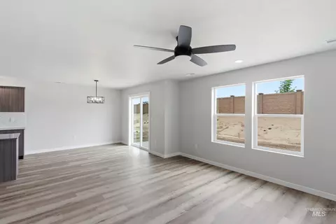 Living - 7435 W Newtown Dr, Eagle, ID 83616 photo 1 of 2