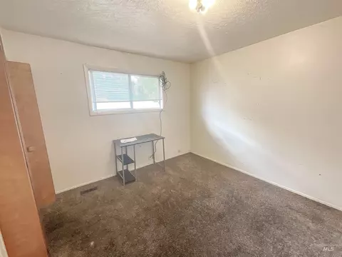Bedroom - 227 E 17th St, Burley, ID 83318 photo 6 of 6