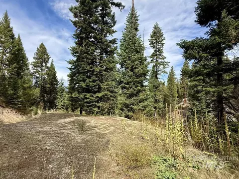 10 Crocus Ct, Cascade, ID 83611 photo 9