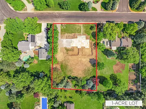 View/Area - 1399 W Newfield Dr, Eagle, ID 83616 photo 3 of 6