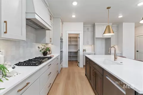 Kitchen - 6391 W Largo Dr, Eagle, ID 83616 photo 2 of 2