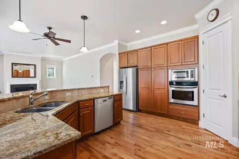 Kitchen - 3249 Longbow Dr, Twin Falls, ID 83301 photo 1 of 3