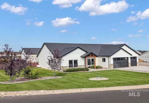 3837 N 2469 E, Filer, ID 83328